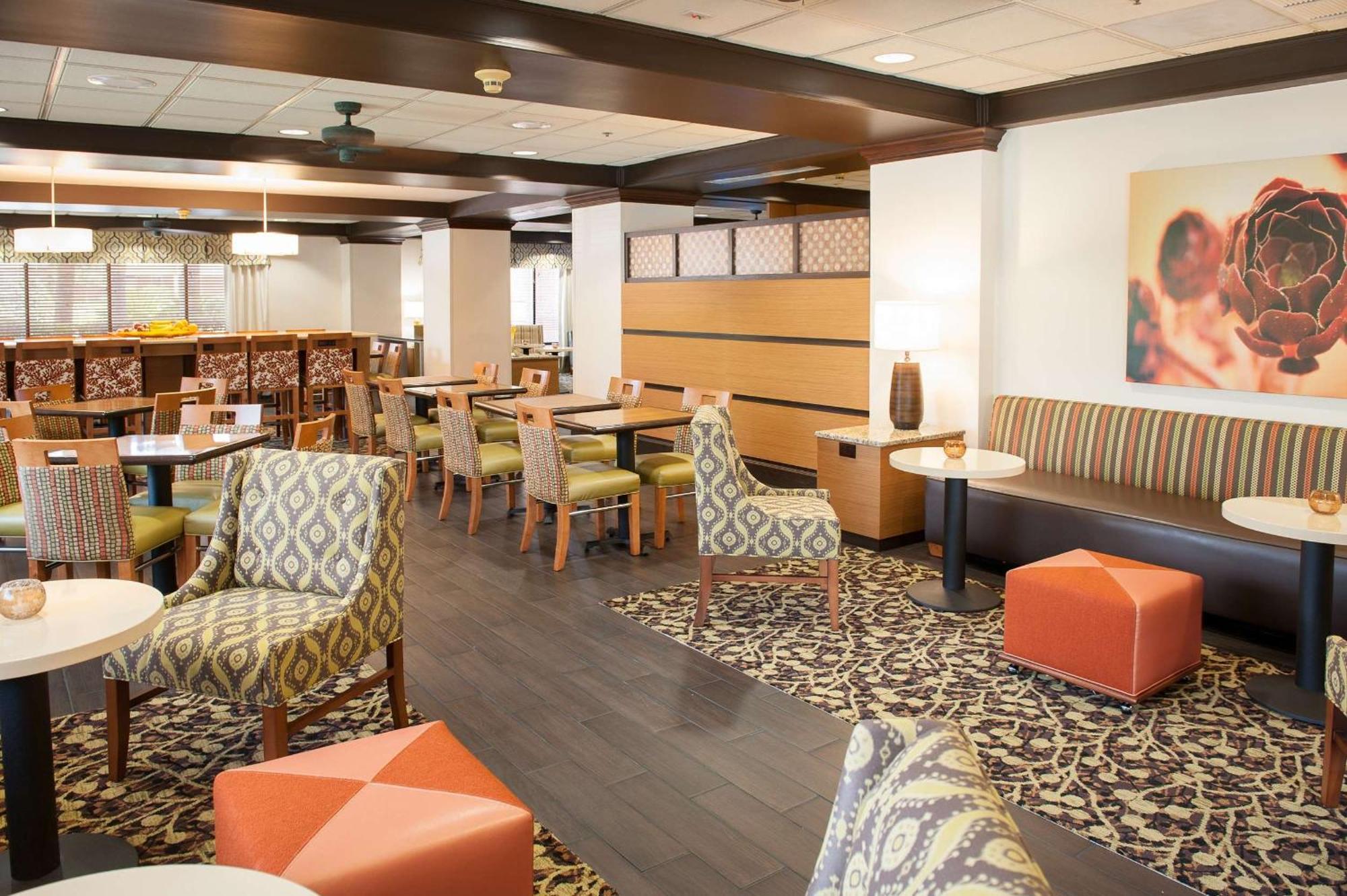 Hampton Inn Pensacola-Airport Εξωτερικό φωτογραφία