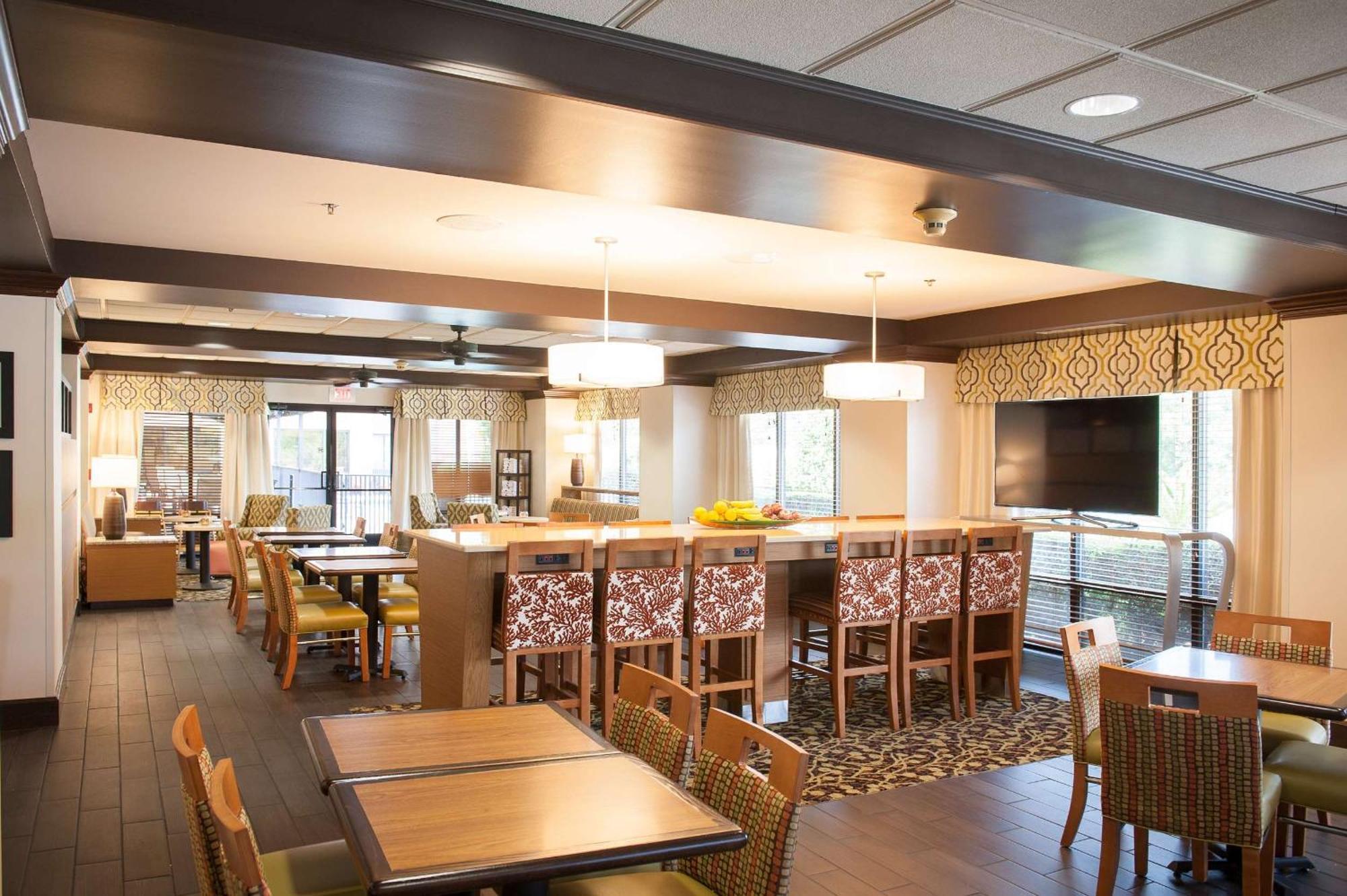 Hampton Inn Pensacola-Airport Εξωτερικό φωτογραφία