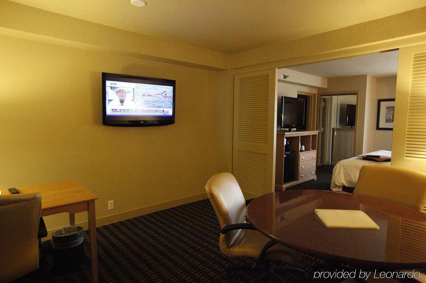 Hampton Inn Pensacola-Airport Δωμάτιο φωτογραφία
